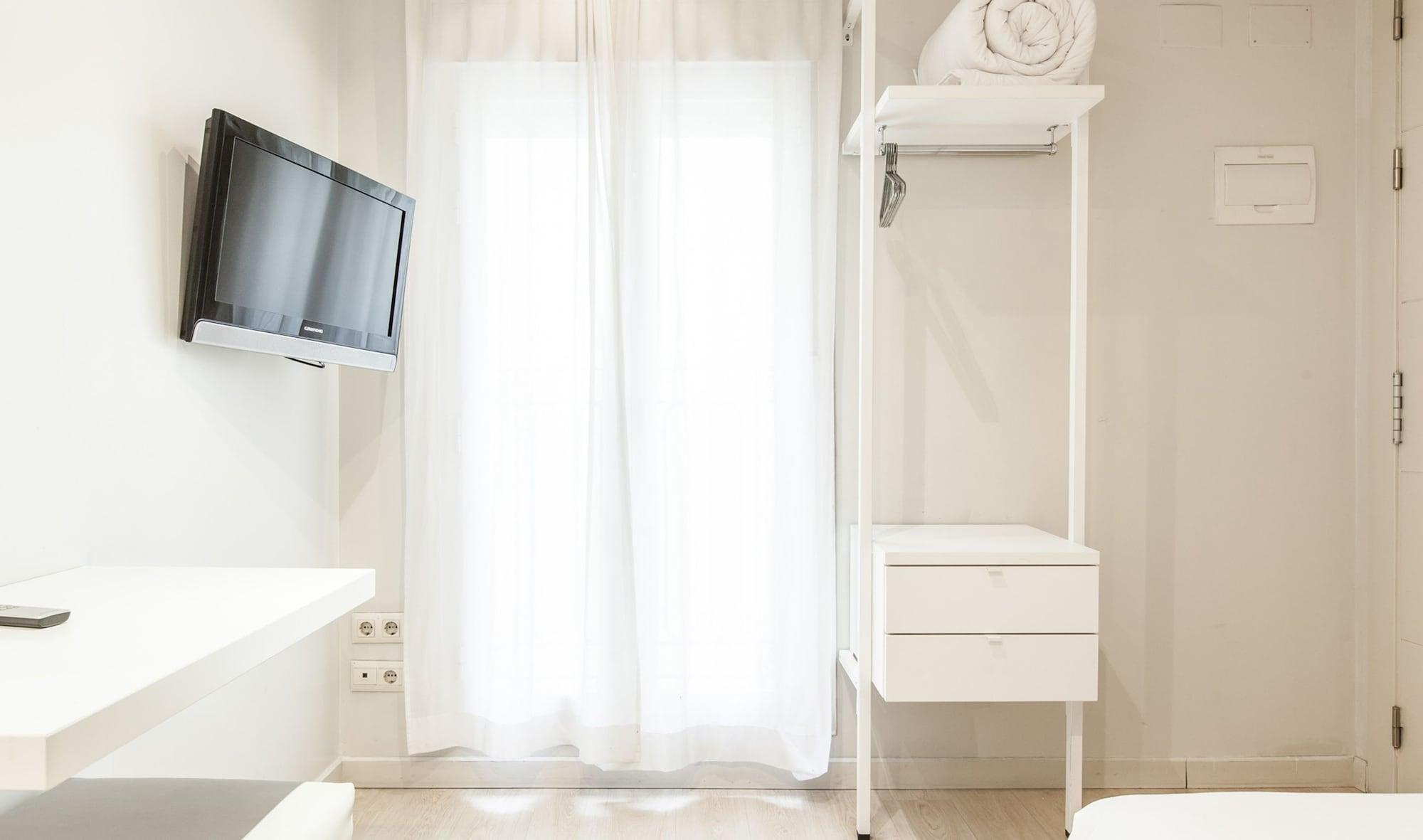 Urbansea Atocha 113 Hotel Madrid Kültér fotó
