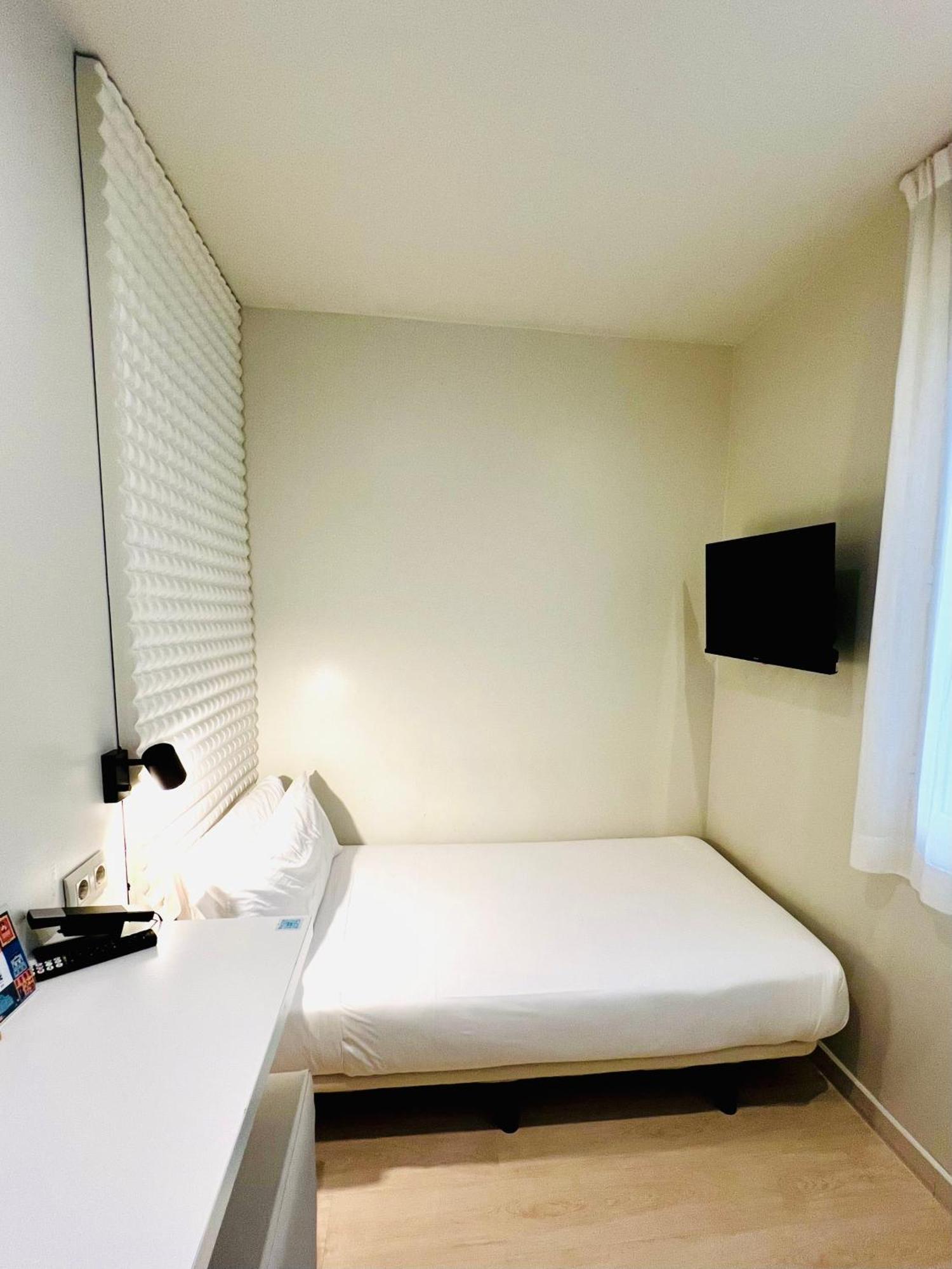 Urbansea Atocha 113 Hotel Madrid Kültér fotó