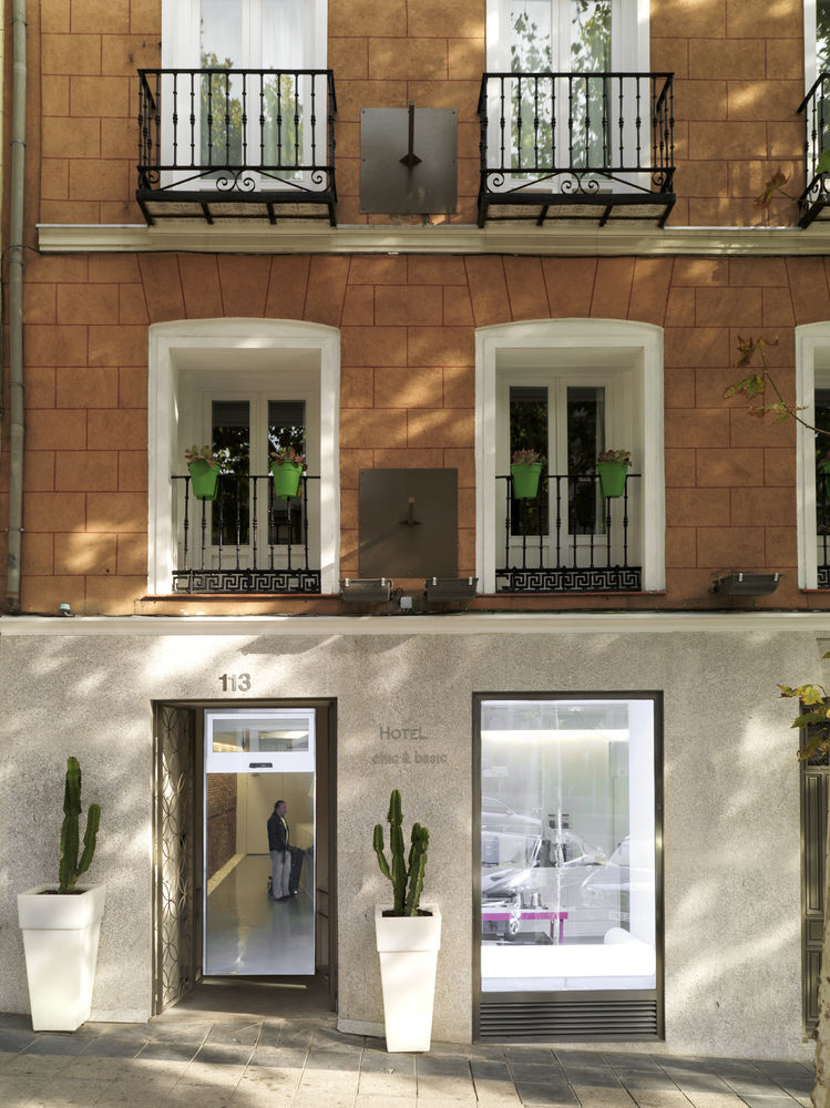 Urbansea Atocha 113 Hotel Madrid Kültér fotó