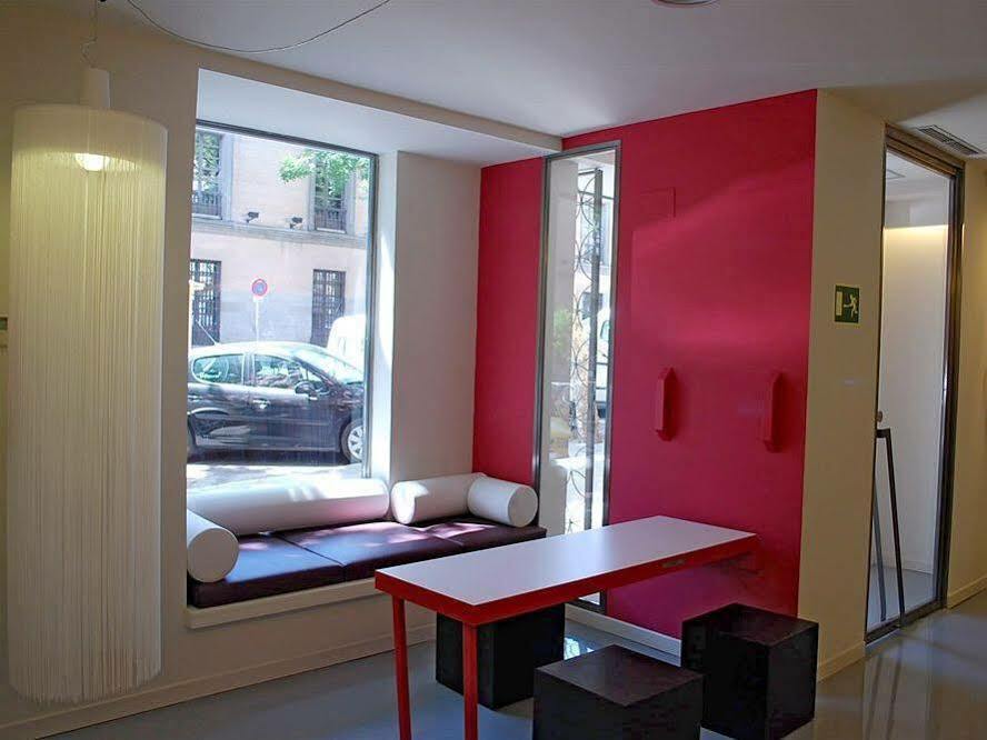 Urbansea Atocha 113 Hotel Madrid Kültér fotó