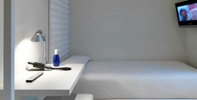 Urbansea Atocha 113 Hotel Madrid Kültér fotó